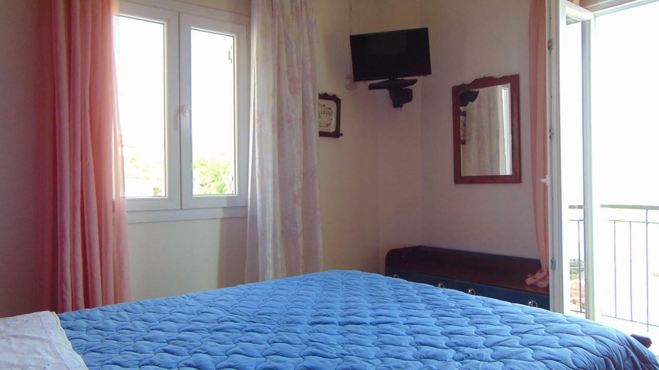 Lakones View House Apartamento Exterior foto