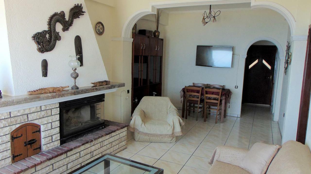Lakones View House Apartamento Exterior foto