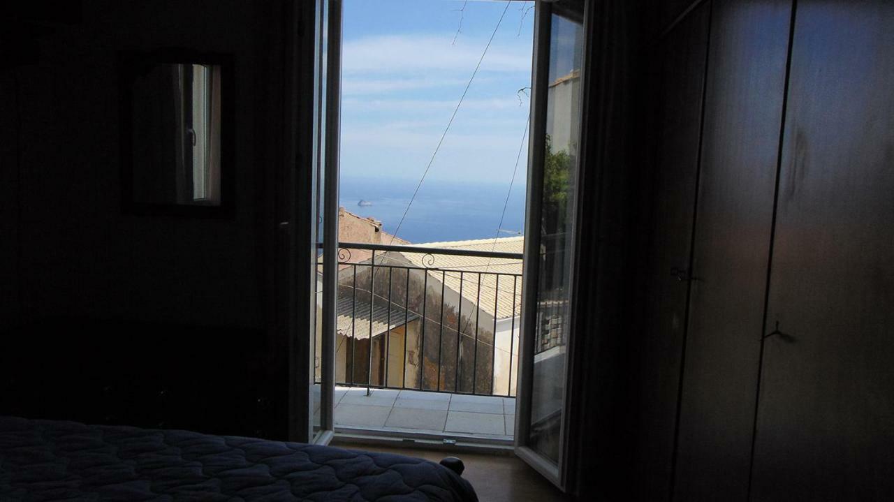 Lakones View House Apartamento Exterior foto